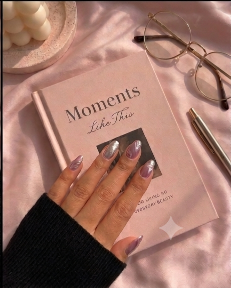CHROME LILAC PRESS ON NAILS