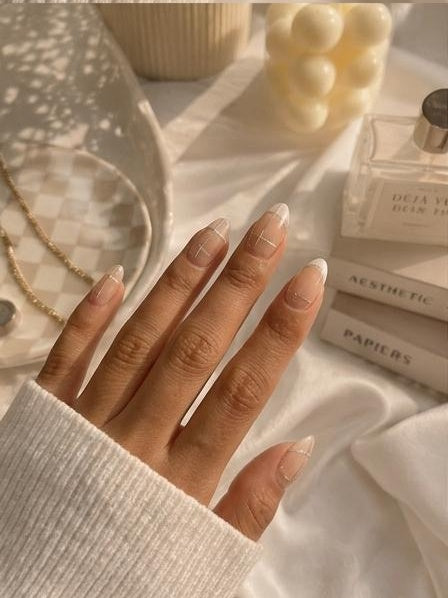 White French Tip Press On Nails